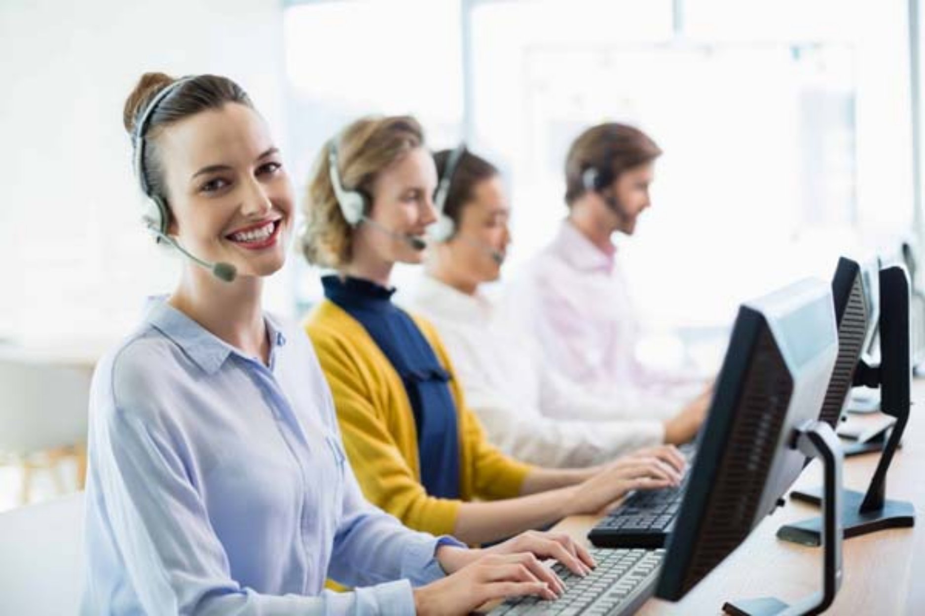 مشتری مداری چیست؟ تعریف، اصول و هدف مشتریمداری در کسب و کار