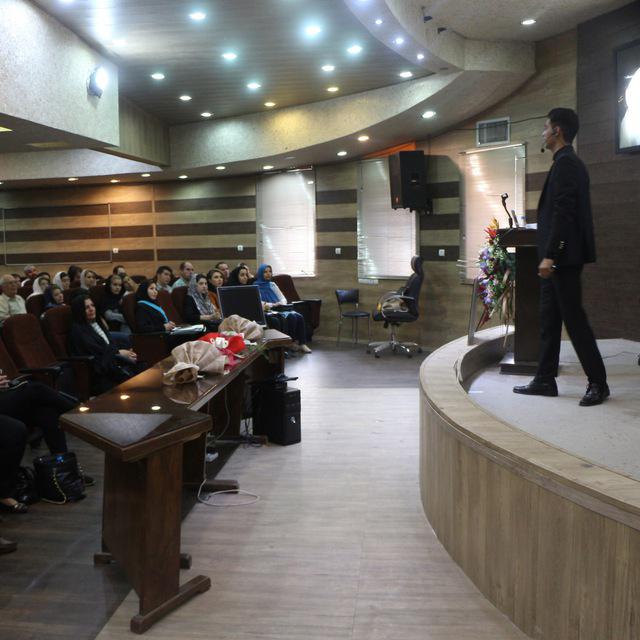 محمد رضا حسن زاده از مشتریان ایران پیامک